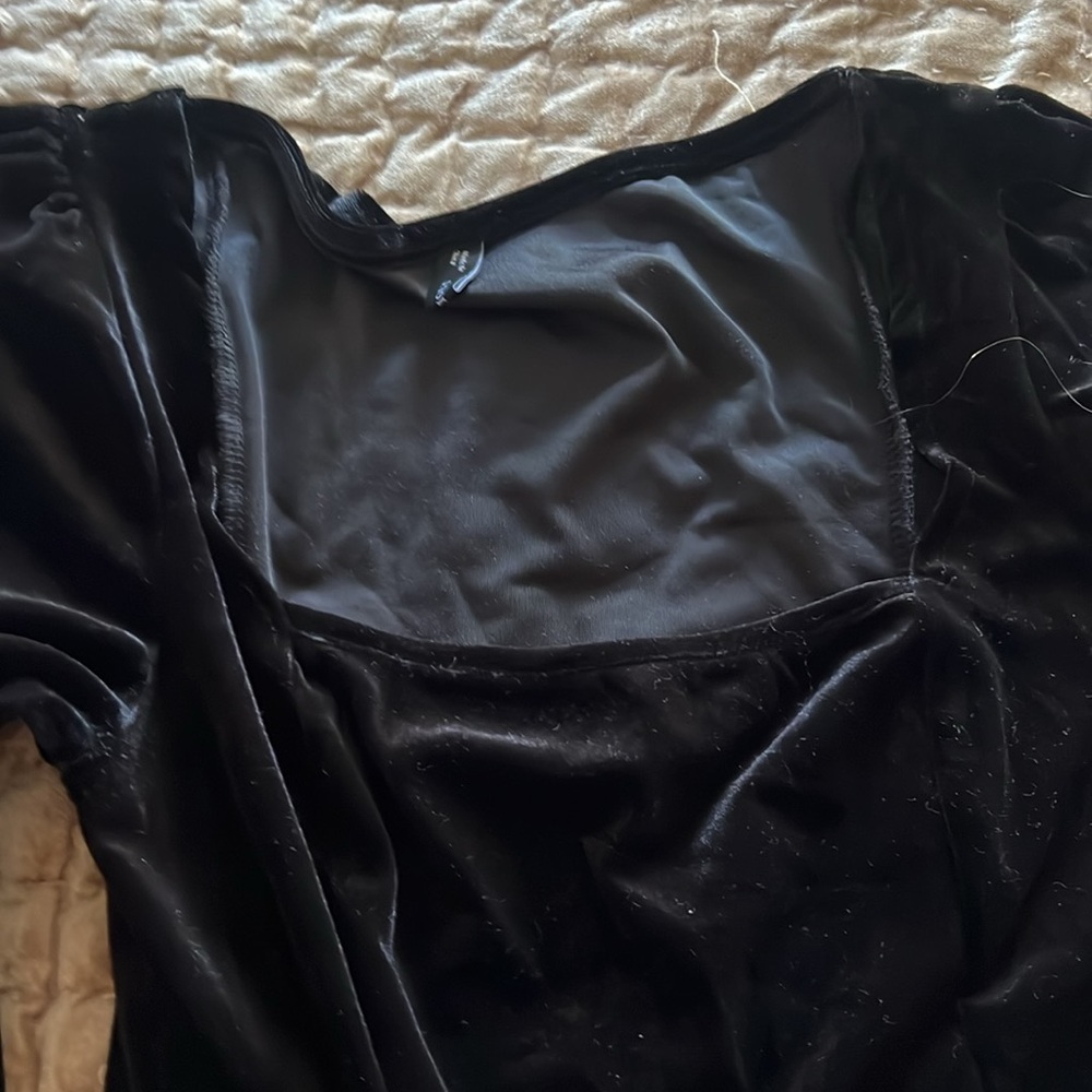 Velvet square neck mini dress - Picture 6 of 7